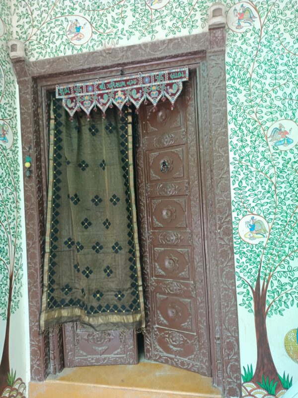 Flower Dupatta - Image 2