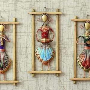 Dancing Girls