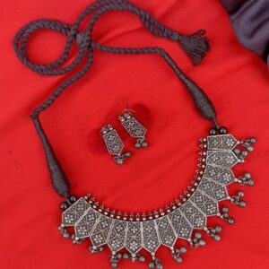 Necklace and Ear Rings Set